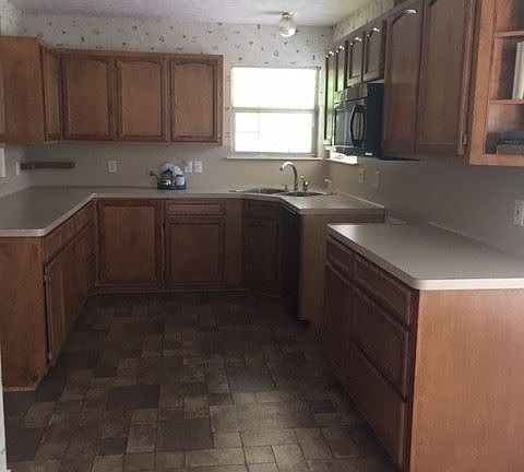 4th image of 13375 Leaning Oaks Dr
