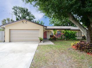 879 Levitt Pkwy, Rockledge, FL 32955