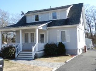 110 1st Ave, Tuckerton, NJ