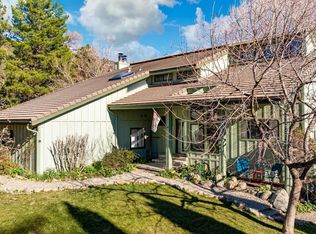 24380 Serra Pl, Tehachapi, CA 93561