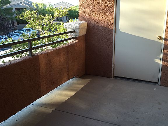 3rd image of 1500 Truett St Unit 202