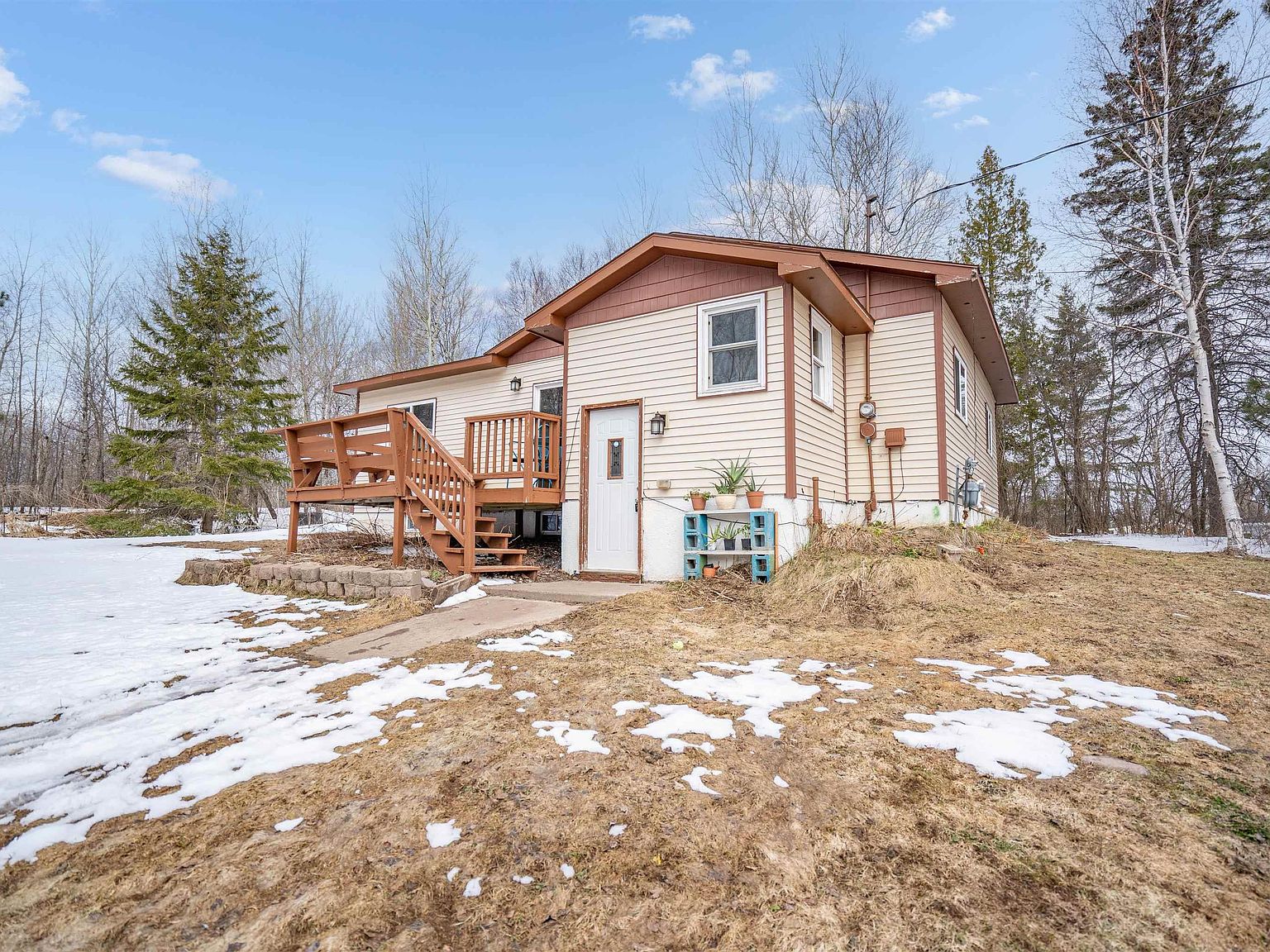 2887 Hutchinson Rd, Duluth, MN 55811 Zillow