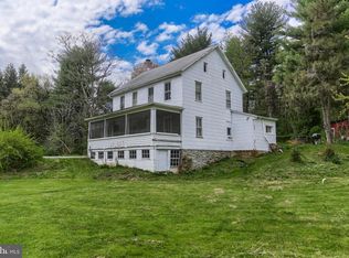 7640 Intersection Rd, Glen Rock, PA 17327