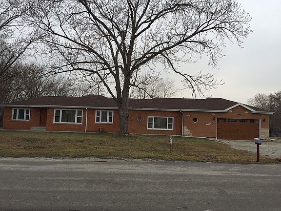2nd image of 9740 S 90th Ave