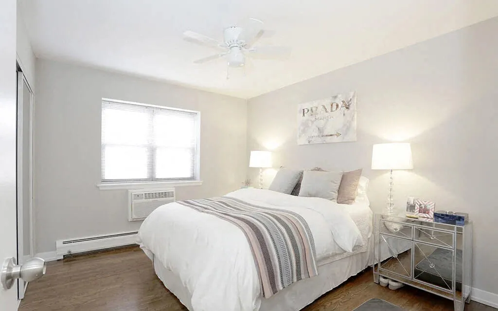 Studio, 1.0 bath, 411 sqft, $1,829 — Photo 1
