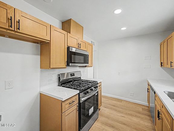 2nd image of 3320 N Tucson Blvd