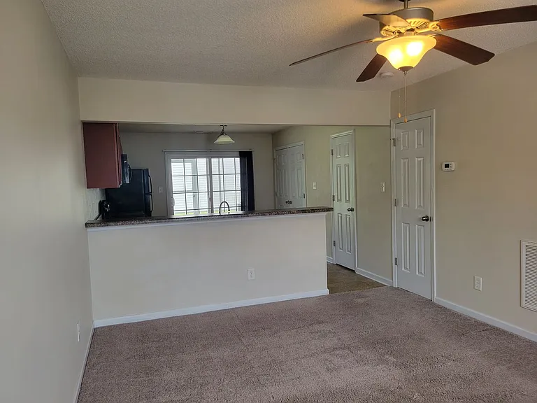 1002 Ornate Dr — Photo 24