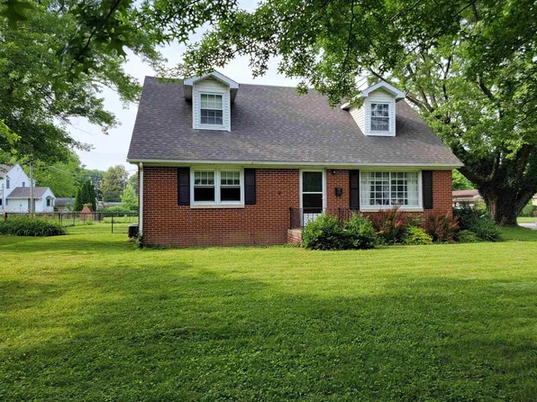 25 Kirkwood St, Chatham, IL 62629