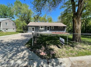 7402 E 85th Ter, Kansas City, MO 64138