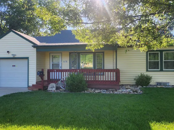 1526 N Meridian Ave, Wichita, KS 67203