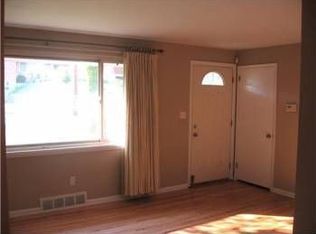 330 Tall Tree Dr, Pittsburgh, PA 15235