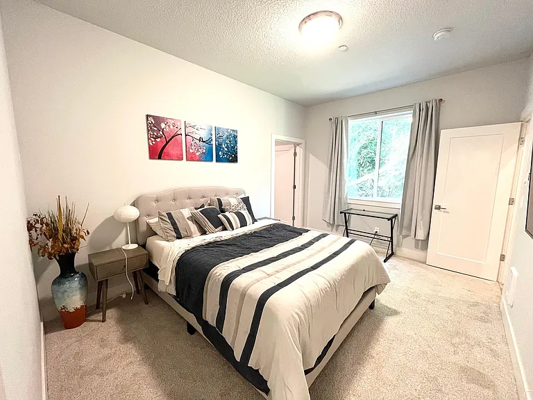 lower level bedroom