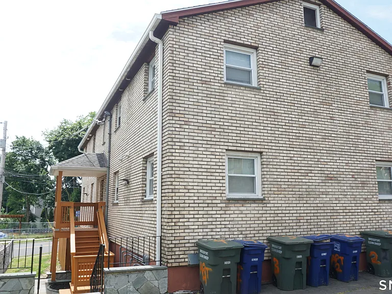 28-30 Sampson St #4 — Photo 27