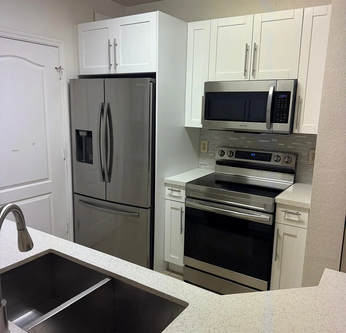 2 bed, 2.0 bath, 1288 sqft, $2,100 — Photo 3
