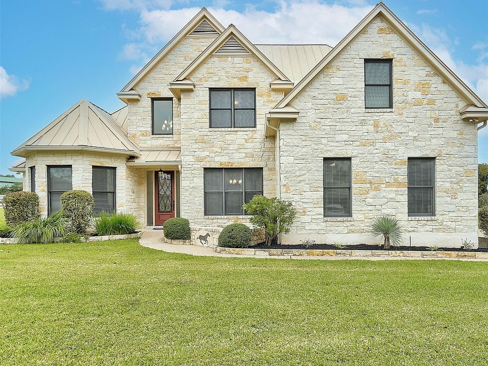 1st image of 101 Mallet Ct