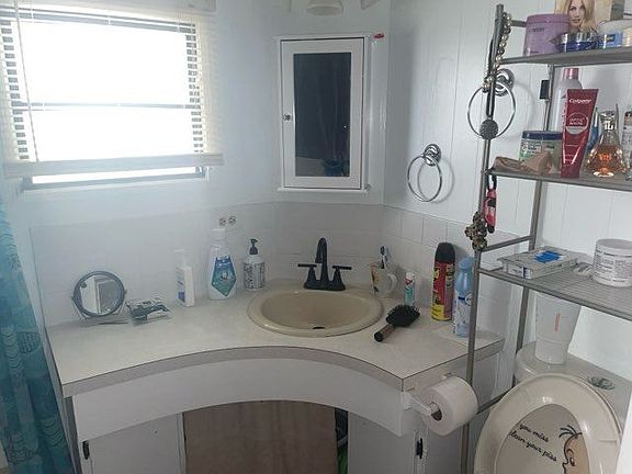 5th image of 4300 E Bay Dr Lot 127