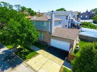 2625 Vermont St, Blue Island, IL 60406