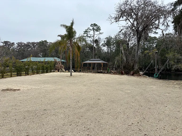 6209 Riverside Dr — Photo 67