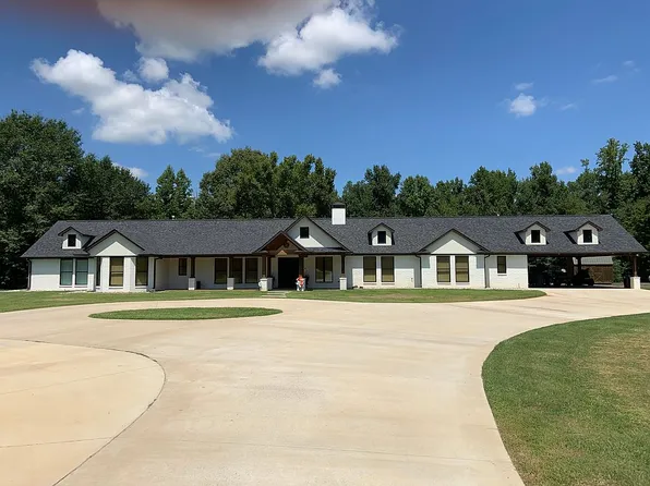 5339 Mandeville Rd, Texarkana, AR 71854