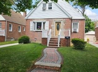 105 Heathcote Rd, Elmont, NY 11003