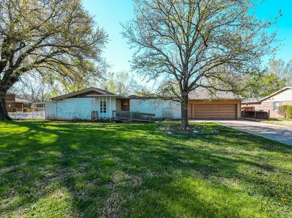 521 E Post Rd, El Dorado, KS 67042