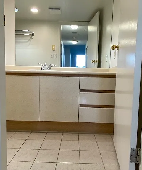 1268 Broadway W #310 — Photo 17