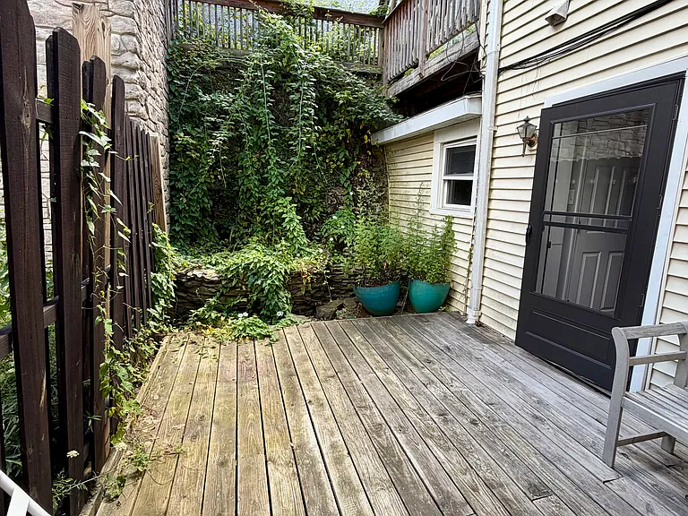 65 Race St #1 — Photo 10