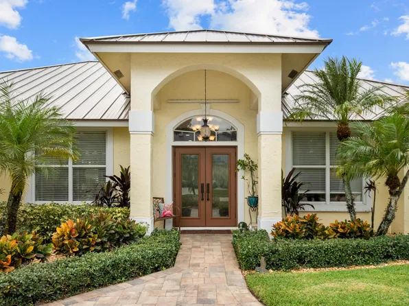 19048 SE Loxahatchee River Road, Jupiter, FL 33458