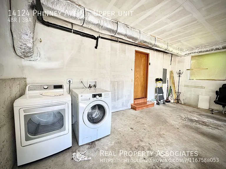 14124 Phinney Ave N #UPPER — Photo 45