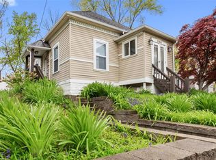 5144 Heege Rd, Saint Louis, MO 63123