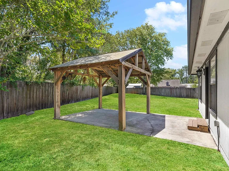 12449 Jeremys Landing Ct — Photo 10
