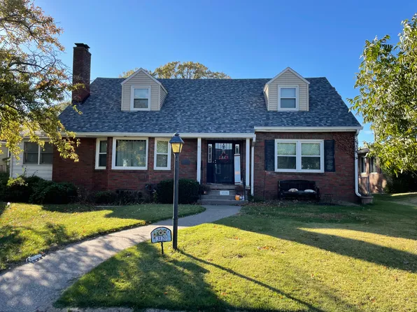 3120 Grand Ave, Davenport, IA 52803