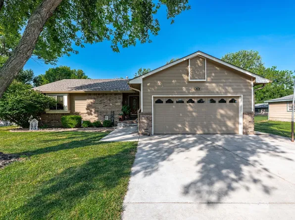 5041 N Primrose Cir, Wichita, KS 67219