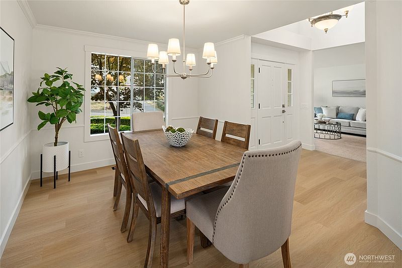 4th image of 24422 SE 46th Court