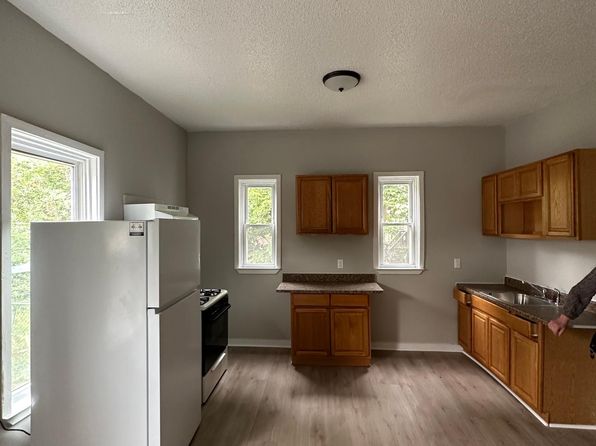 360 Dixwell Ave #1L