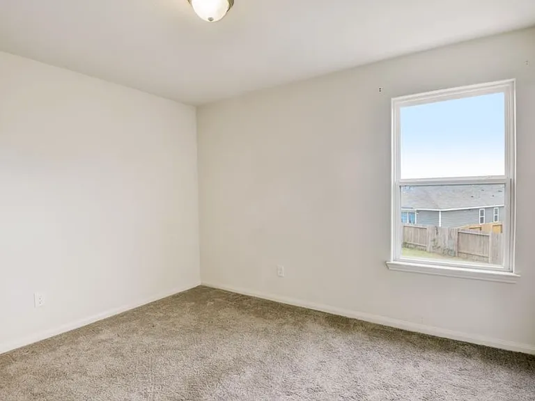 26035 Allan Poe Dr — Photo 5