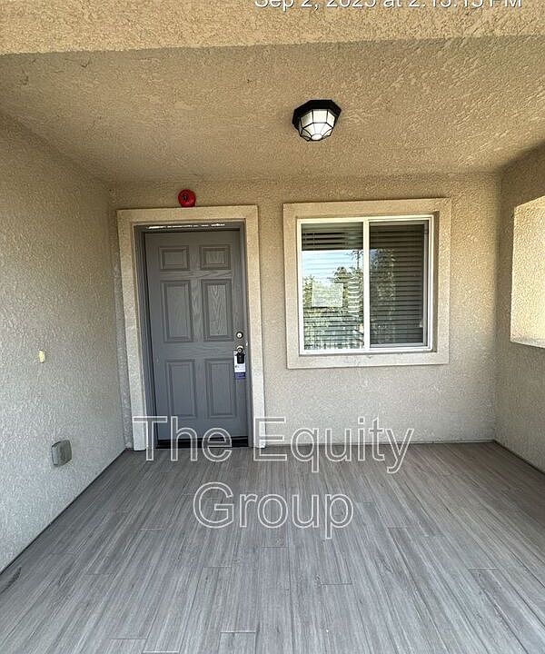 1st image of 2238 W Lark Ave