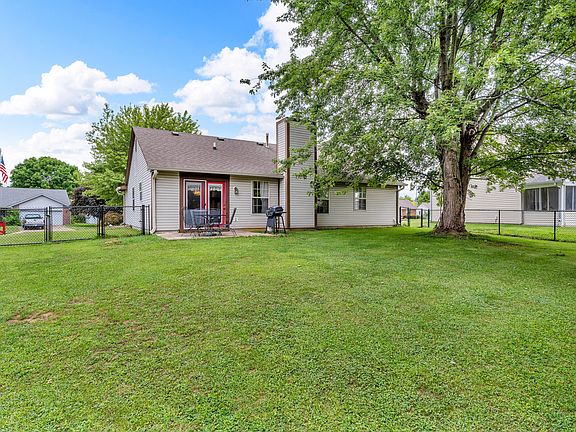 2nd image of 399 Southway Ct