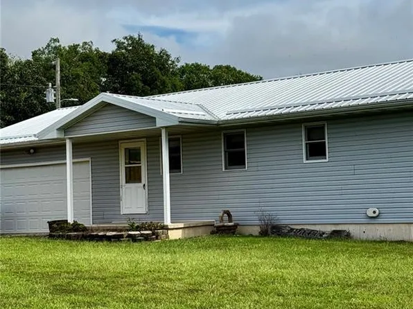 973 County Road 305, Taylor, MO 63471