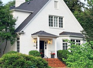 104 Elmwood Dr, Greensboro, NC 27408