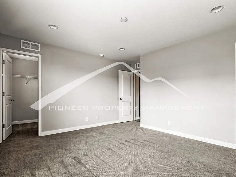 8485 Redpoint Way — Photo 11