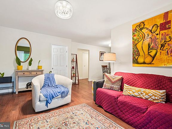 4th image of 17800 Buehler Rd #3