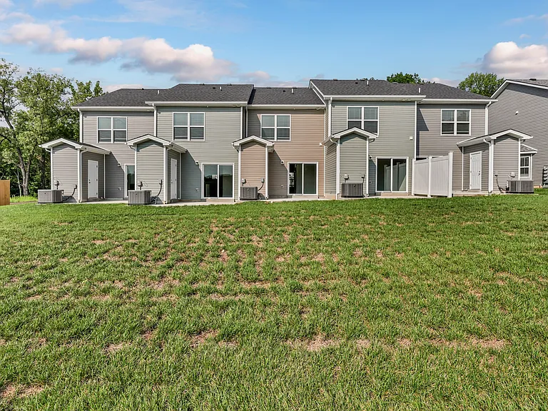 241 Limestone Point Dr — Photo 14