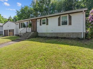 8 Harris Ave, Johnston, RI 02919