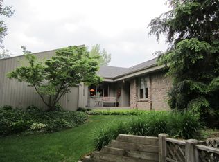 1151 Teakwood Cir, Haslett, MI 48840