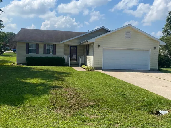 4517 Lexington Rd, Logansport, IN 46947