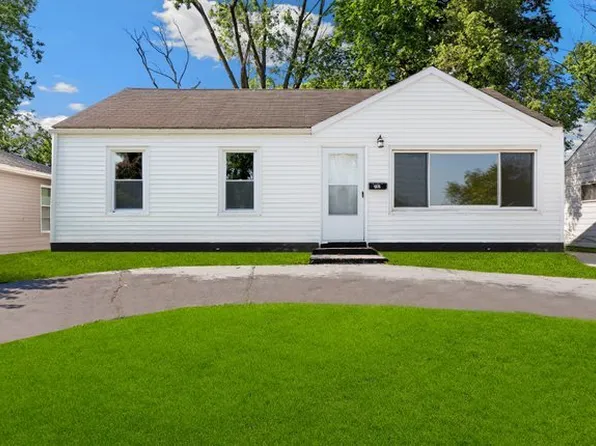 292 W 17th St, Chicago Heights, IL 60411