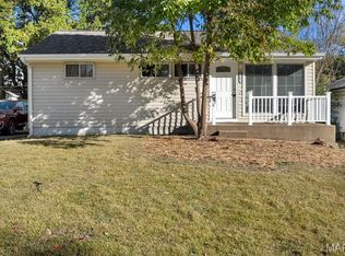 9705 Miriam Ave, Saint Louis, MO