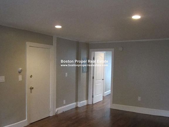 26 Fayette St. #2 Boston - Bay Village Unit Photo 5
