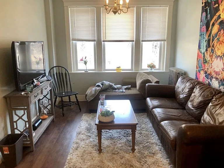 318 Summit Ave #10 — Photo 3
